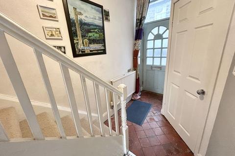 3 bedroom cottage for sale, David Street, Penmaenmawr