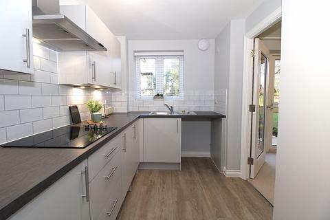 2 bedroom retirement property for sale, Croft Lodge, The Green, Aldridge, WS9 8NJ