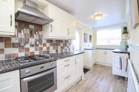 2 bedroom semi-detached house for sale, Tynevale Avenue, Winlaton