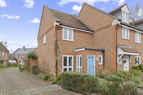 2 bedroom end of terrace house for sale, Old Common Close, Chichester