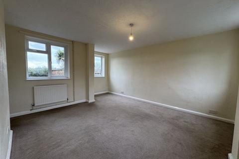 3 bedroom end of terrace house to rent, Andover Green, Bovington, Wareham