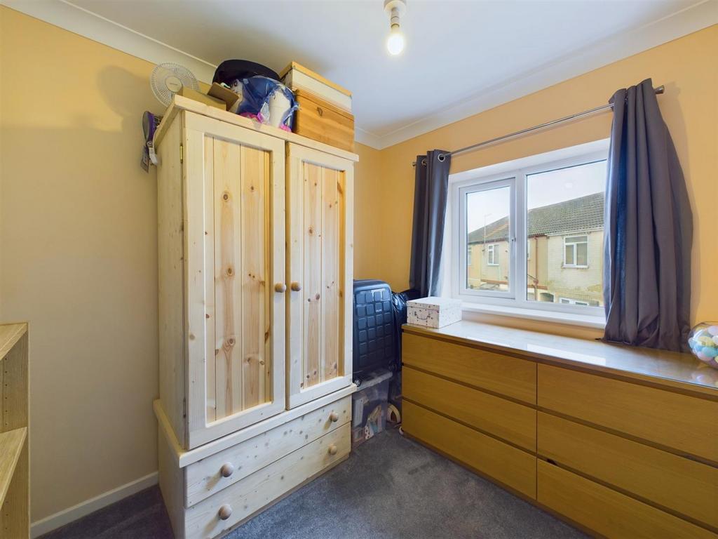 Bedroom: