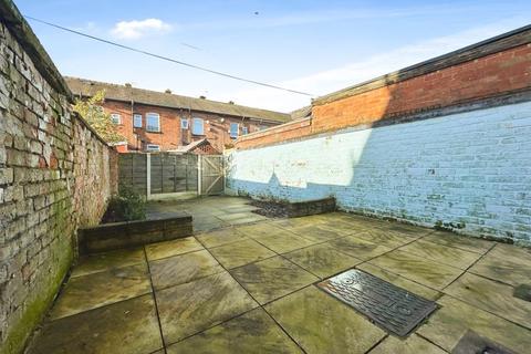 2 bedroom terraced house for sale, Horne Street, Bury