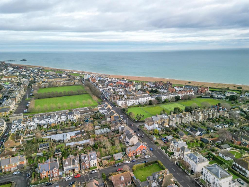 Dover Road Walmer4.jpg