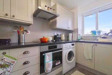 1 bedroom apartment for sale, Streamside Close, Edmonton, N9