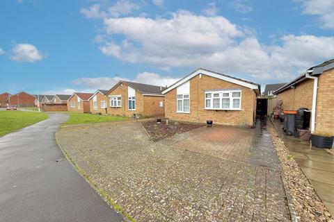 25 Barleyfield Way, Houghton Regis, Dunstable, LU5 5ER