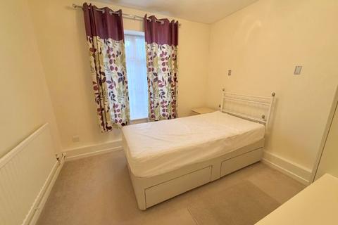 25 Barleyfield Way, Houghton Regis, Dunstable, LU5 5ER