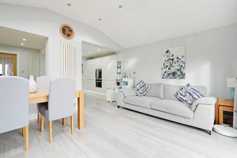 54 Dovedale Road, Rotherham, S65 3AR