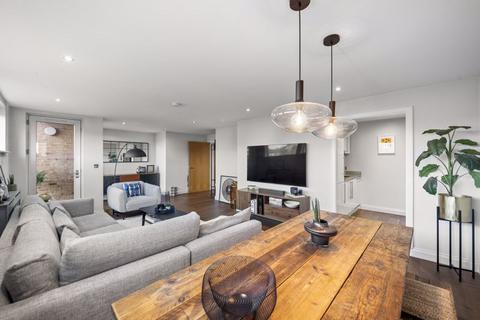 2 bedroom apartment for sale, Kilburn Lane, London