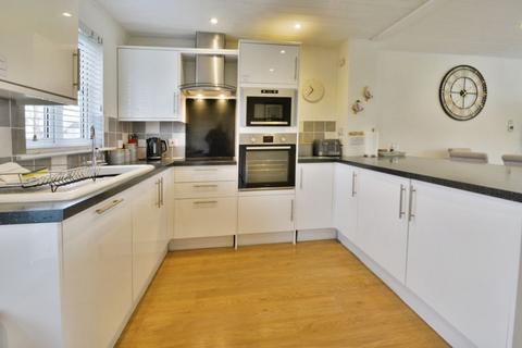 3 bedroom terraced house for sale, Isis Lakes, Cotswold Lakes, Gloucestershire