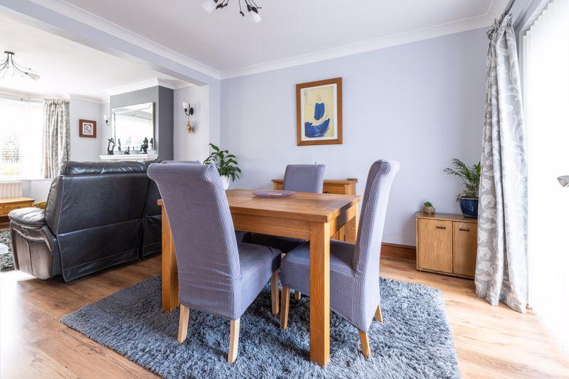 Lounge/ diner