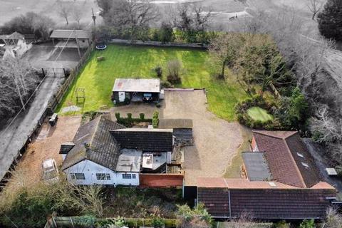 5 bedroom detached house for sale, Wellington Avenue, Hullbridge, Hockley