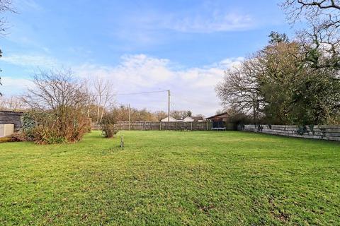 5 bedroom detached house for sale, Wellington Avenue, Hullbridge, Hockley