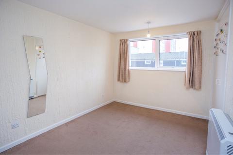 4 bedroom terraced house to rent, Josian Walk, SO14