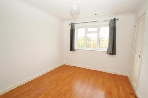 2 bedroom terraced house to rent, Buckingham MK18