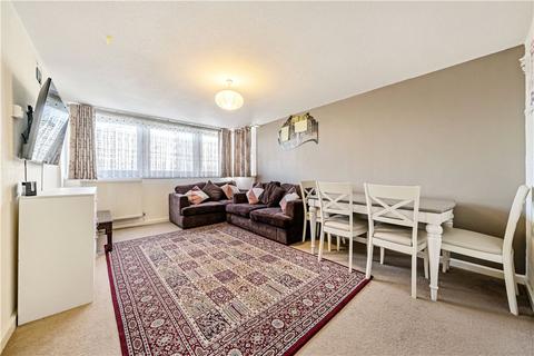 2 bedroom flat to rent, Green Dragon Lane, Brentford TW8