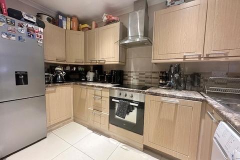 1 bedroom in a house share to rent, Wells Road, Hengrove