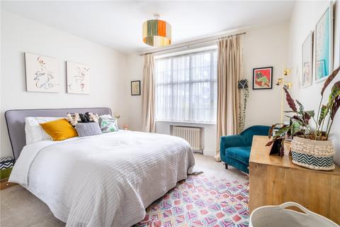 3 bedroom apartment for sale, Leigham Avenue, London, SW16