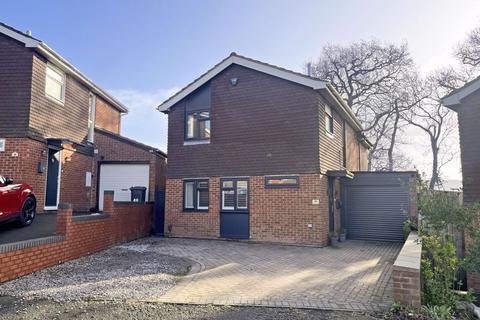 3 bedroom detached house for sale, Millfields, Hucclecote, Gloucester