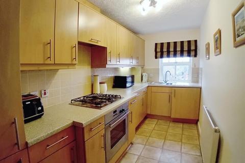 2 bedroom apartment to rent, Shreres Dyche, Chase Meadow, Warwick