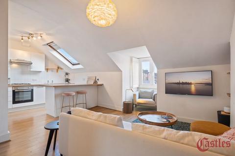 1 bedroom apartment for sale, Ferme Park Road, N8