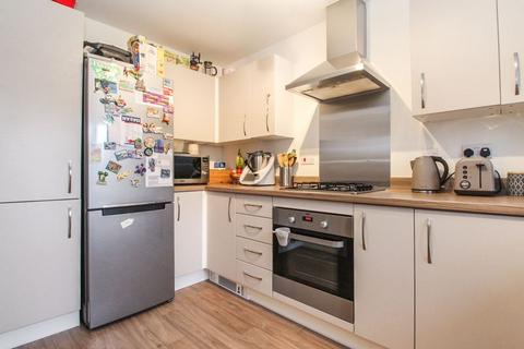 2 bedroom semi-detached house for sale, Sutherland Lane, Bedford MK40