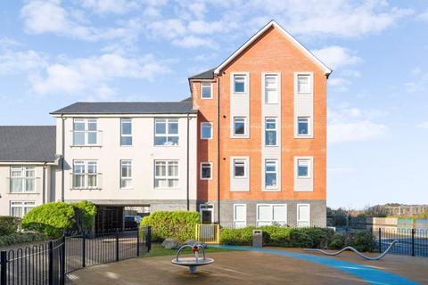 2 bedroom apartment for sale, Jefferson Avenue, Poole BH15