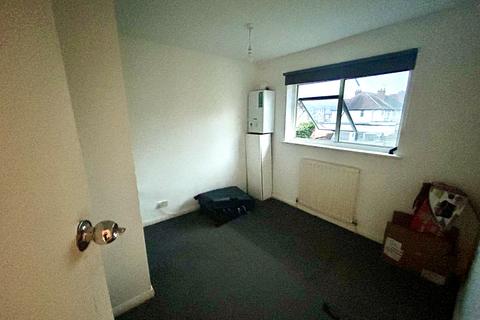 2 bedroom house share to rent, Berkeley Avenue, Greenford UB6