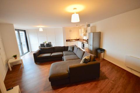 2 bedroom flat to rent, Dun Street, Sheffield, UK, S3