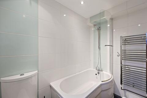 5 Beaconsfield Place, Epsom, KT17 4BD