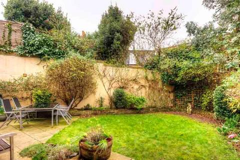 3 bedroom house for sale, Child Hill, London NW2