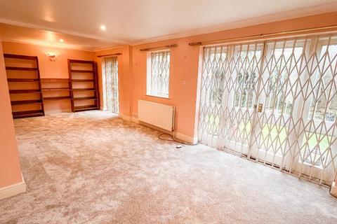 3 bedroom house for sale, Child Hill, London NW2