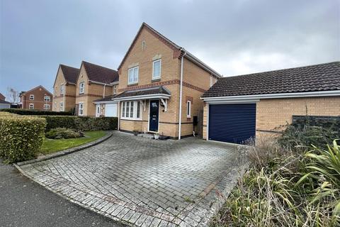 3 bedroom detached house for sale, Needham Road: Morton