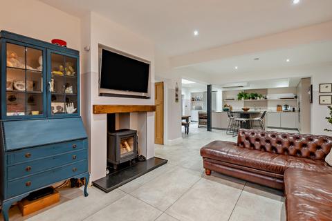 The Acres Crouch Lane, Winkfield, Windsor, SL4 4TN