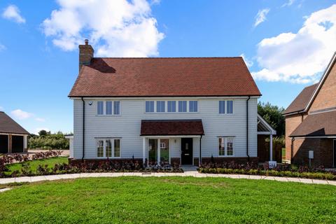 4 bedroom detached house for sale, Summerfield Close, Staple, Canterbury, Kent