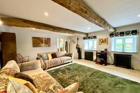 3 bedroom barn conversion for sale, Wells Garden Walk, North Anston, Sheffield, S25 4EG