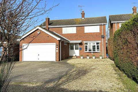 4 bedroom detached house for sale, Lincoln Road, Fenton, Lincoln