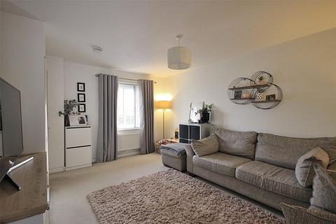 3 bedroom terraced house for sale, Turnpike Gardens, Bedford, Bedfordshire, MK42