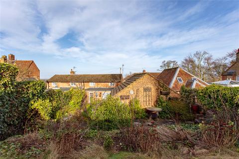 2 bedroom semi-detached house for sale, Park Road, Toddington, Bedfordshire, LU5