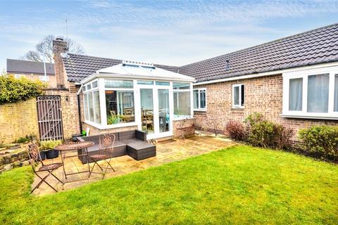 3 bedroom detached bungalow for sale, St. Helens Way, Leeds, West Yorkshire