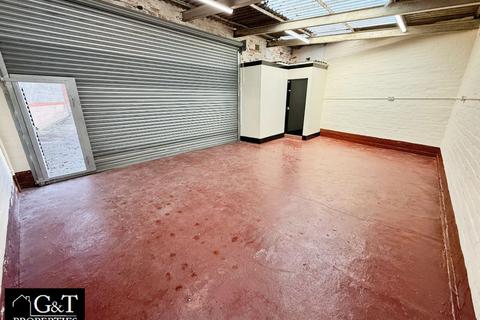 Property to rent, Halesowen Road, Netherton, Dudley