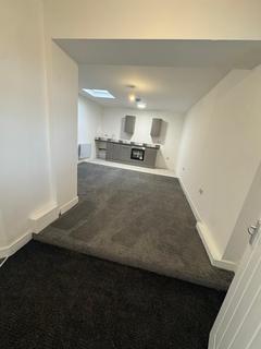 1 bedroom flat to rent, Church Street, Ripley