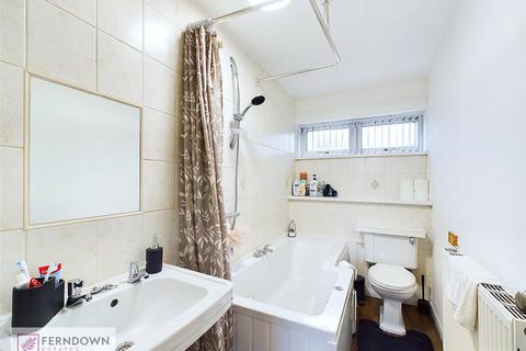 68 Perch Avenue, Birmingham, B37 5LY
