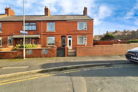 3 bedroom end of terrace house for sale, Bridge Street, Deeside CH5