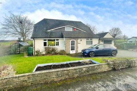 2 bedroom detached house to rent, Peel Lane, Congleton CW12