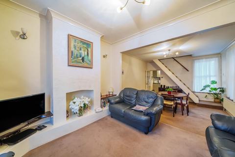 3 bedroom semi-detached house for sale, Wood Street, Mitcham CR4