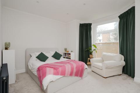 1 bedroom apartment for sale, Darlaston Road, London SW19