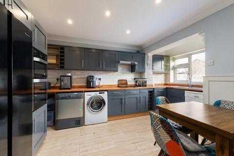 3 bedroom terraced house for sale, Gilbey Crescent, Essex CM24