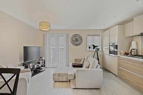 1 bedroom apartment for sale, Five Oaks Lane, Chigwell IG7