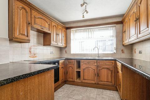 3 bedroom terraced house for sale, James Reckitt Avenue, Hull HU8